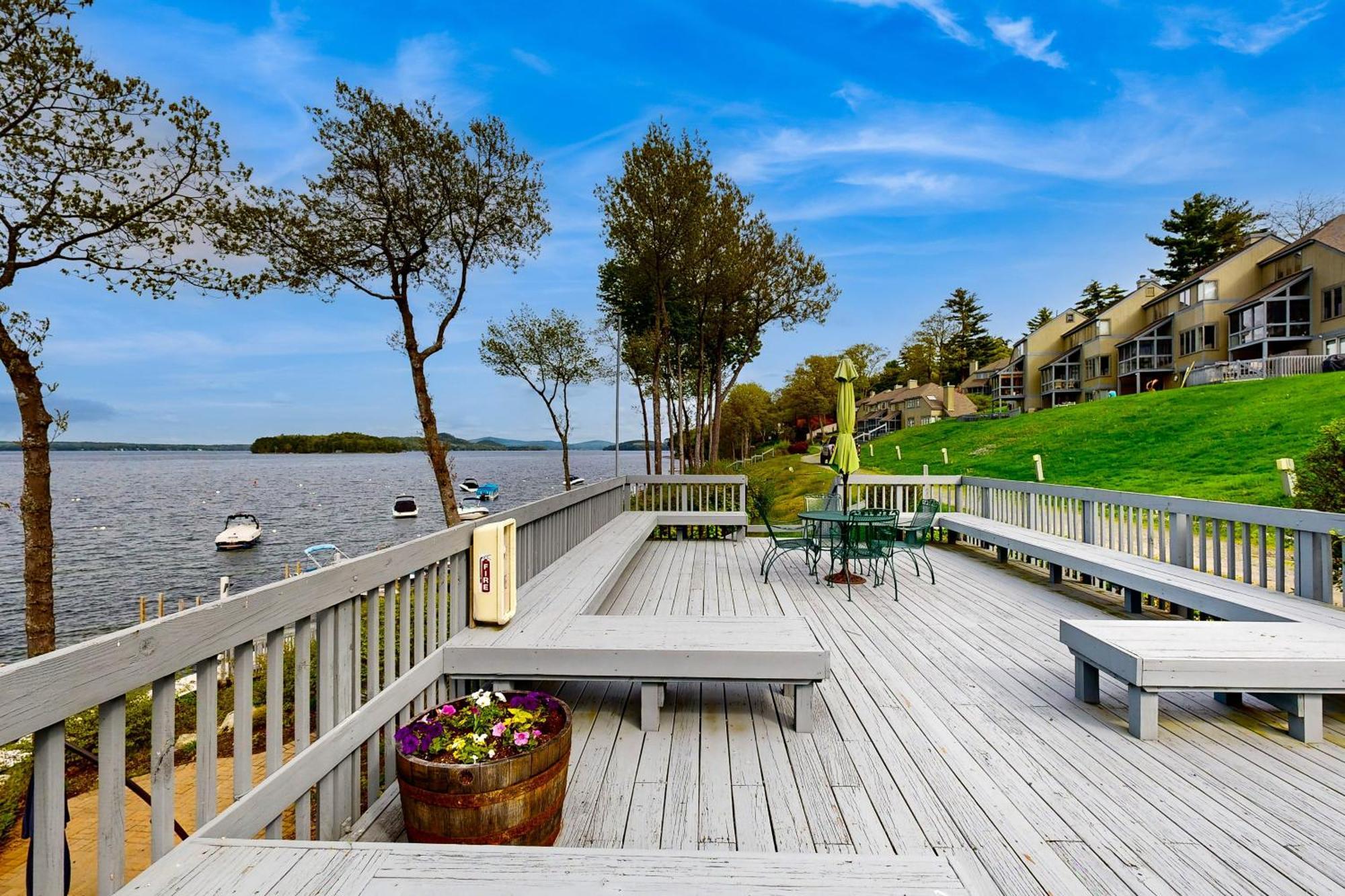 Samoset Condo On Lake Winnipesaukee Gilford Zimmer foto